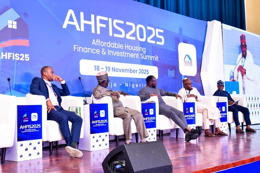 AHFIS 2025 — photo 11